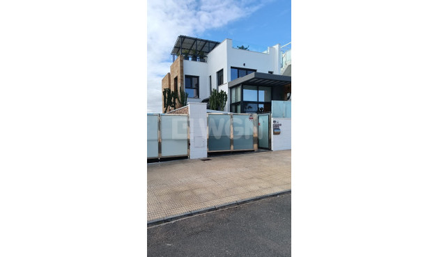 Odsprzedaż - Villa - Cabo Roig - Costa Blanca