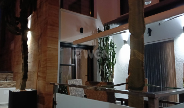 Odsprzedaż - Villa - Cabo Roig - Costa Blanca