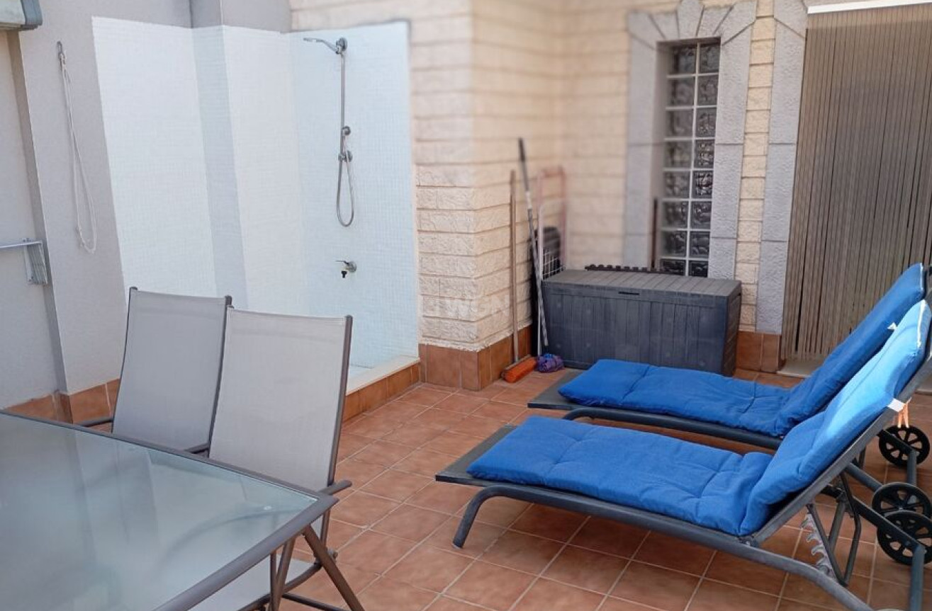 Odsprzedaż - Kamienica - Daya Vieja - Costa Blanca