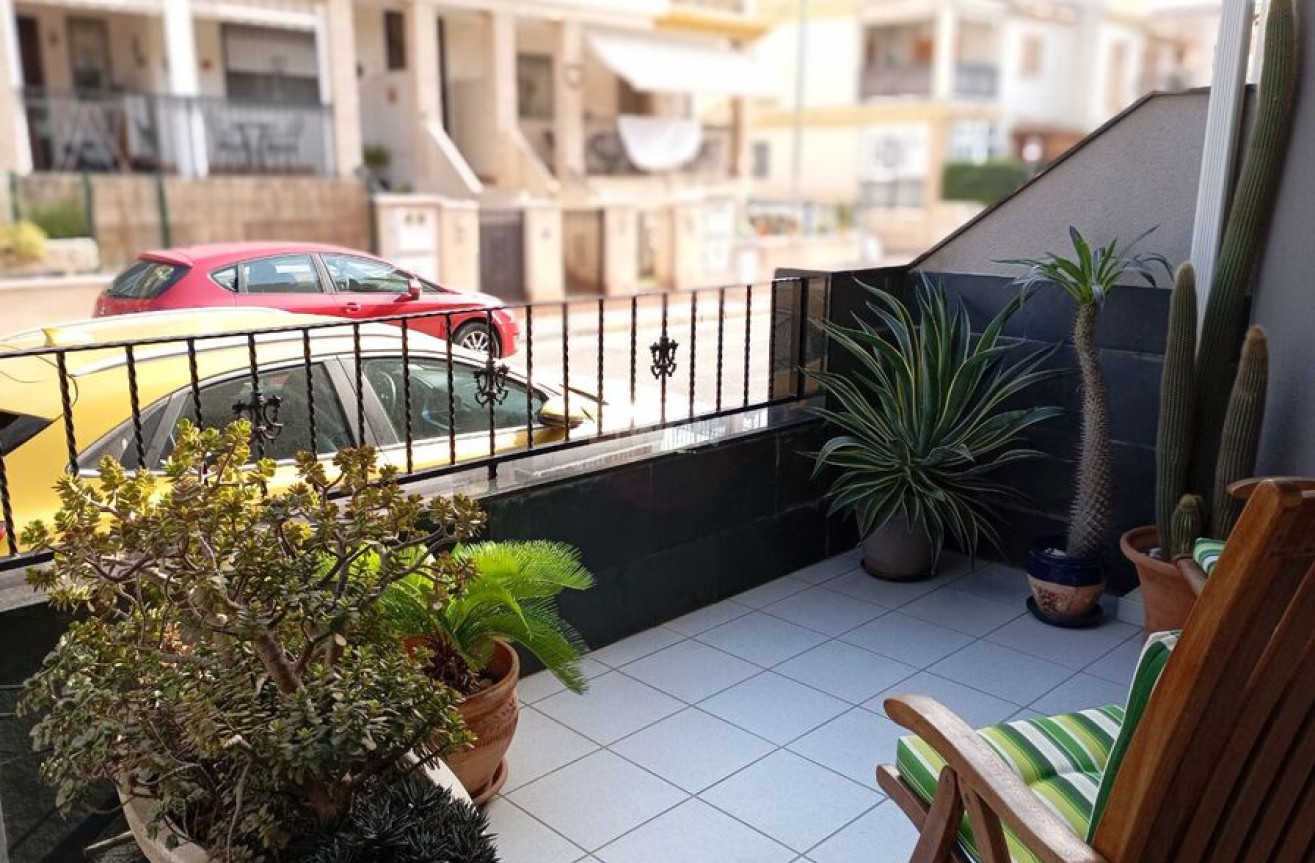 Odsprzedaż - Kamienica - Daya Vieja - Costa Blanca