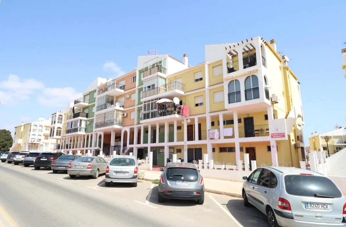 Odsprzedaż - Mieszkanie w bloku - Torrevieja - Costa Blanca