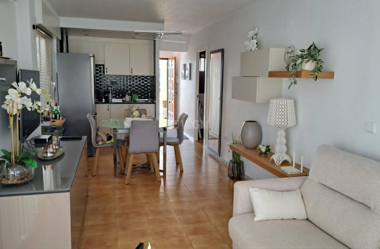 Odsprzedaż - Mieszkanie w bloku - Torrevieja - Costa Blanca