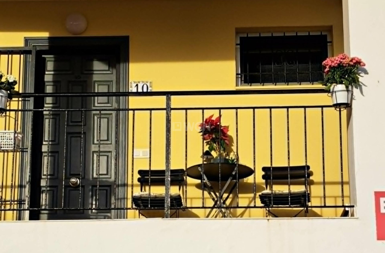 Odsprzedaż - Mieszkanie w bloku - Torrevieja - Costa Blanca