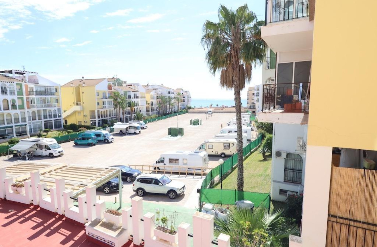 Odsprzedaż - Mieszkanie w bloku - Torrevieja - Costa Blanca
