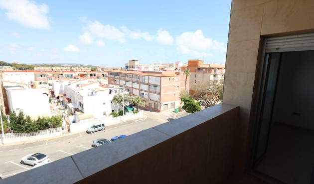 Odsprzedaż - Mieszkanie w bloku - Torrevieja - Costa Blanca