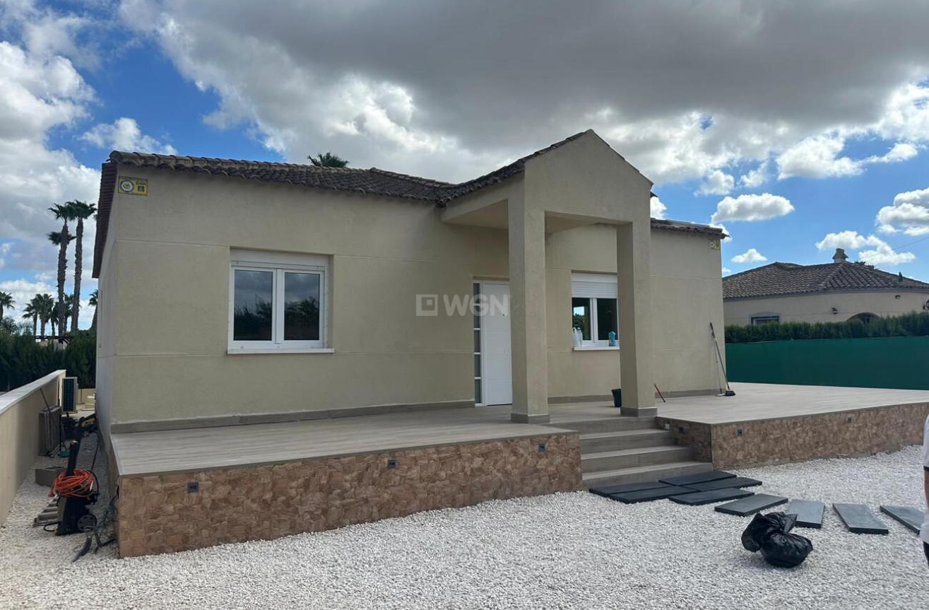 Odsprzedaż - Villa - Catral - Costa Blanca