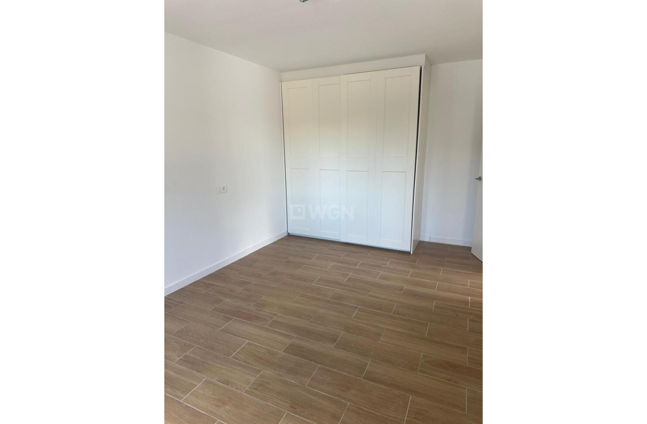 Odsprzedaż - Villa - Catral - Costa Blanca