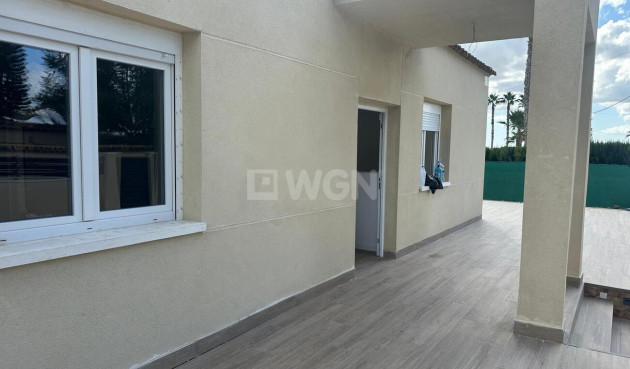 Odsprzedaż - Villa - Catral - Costa Blanca