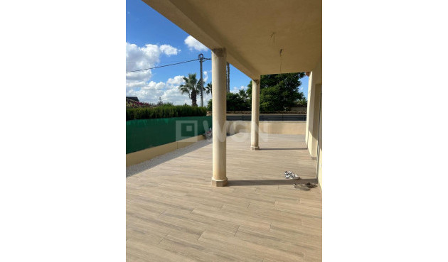 Odsprzedaż - Villa - Catral - Costa Blanca