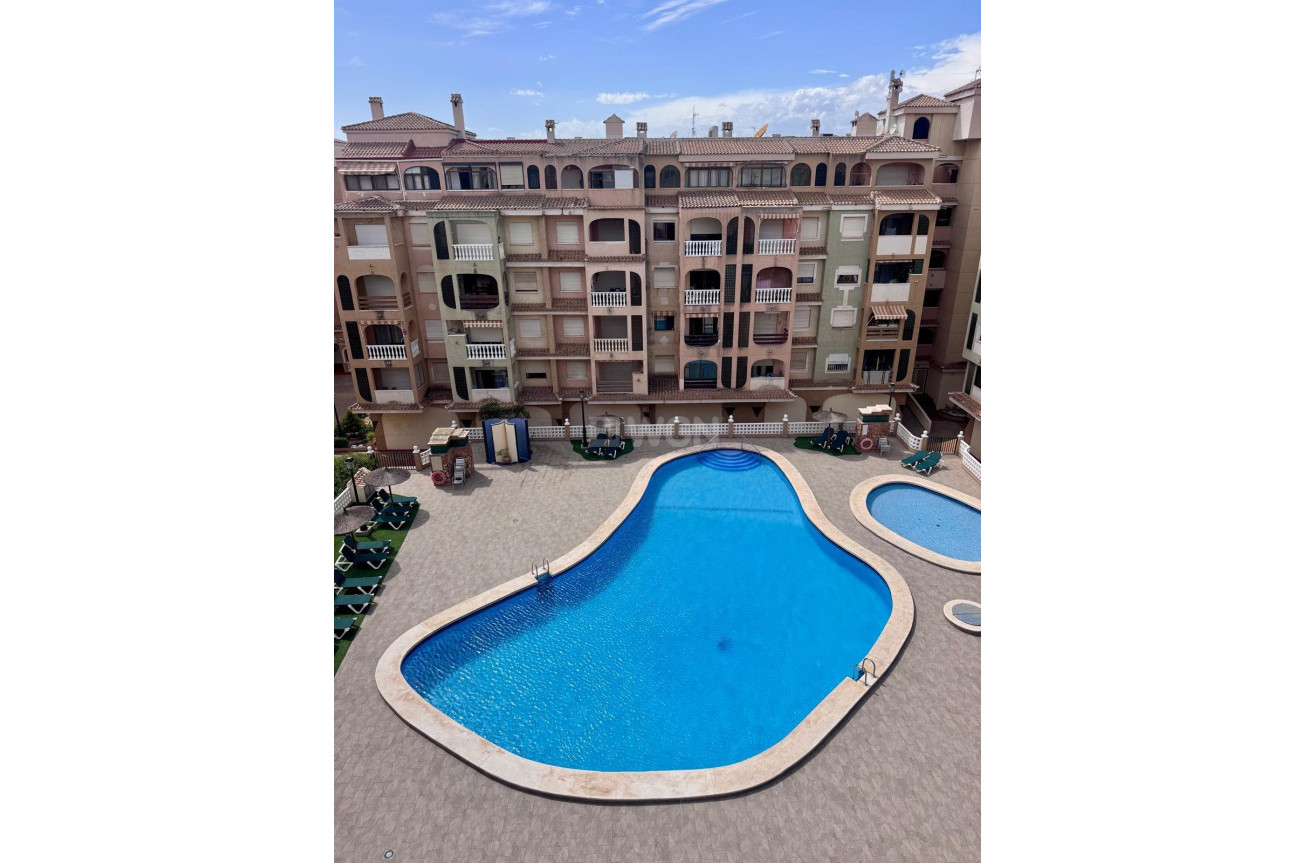 Reventa - Apartamento / piso - Torrevieja - PARQUE DE LAS NACIONES
