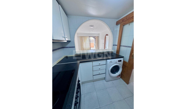 Reventa - Apartamento / piso - Torrevieja - PARQUE DE LAS NACIONES