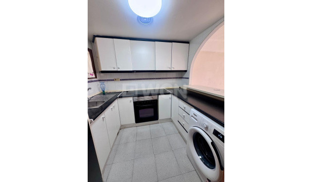 Reventa - Apartamento / piso - Torrevieja - PARQUE DE LAS NACIONES