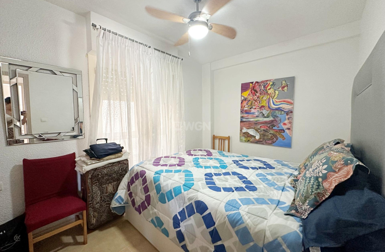 Reventa - Apartamento / piso - Torrevieja - Playa De Los Naufragos