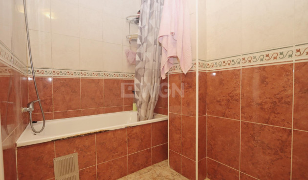 Reventa - Apartamento / piso - Orihuela - Los Balcones Y Los Altos