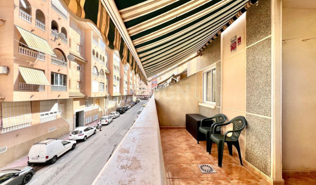 Wiederverkauf - Wohnung - Torrevieja - PARQUE DE LAS NACIONES