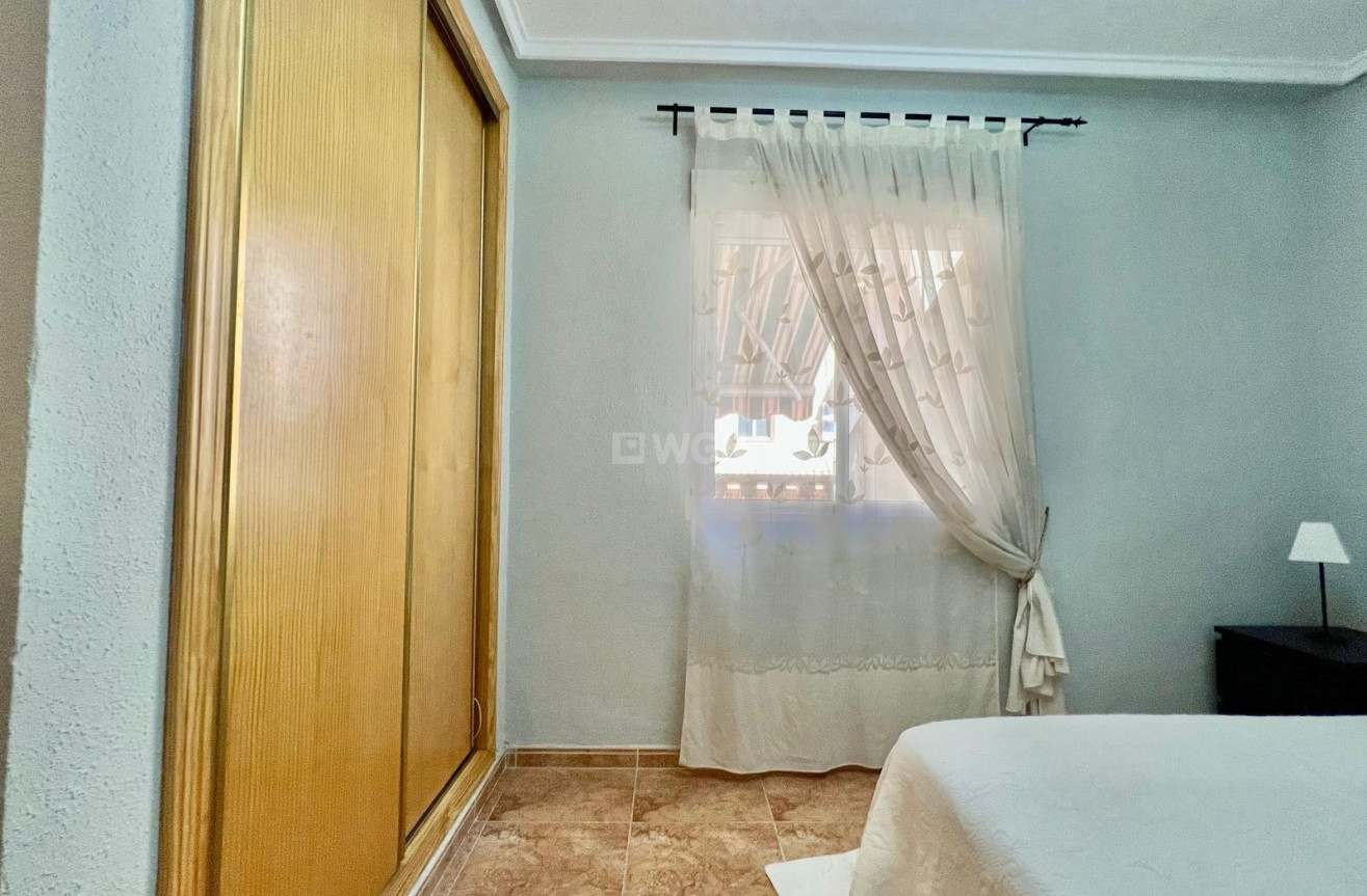 Wiederverkauf - Wohnung - Torrevieja - PARQUE DE LAS NACIONES