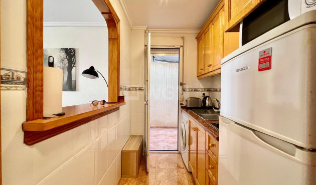 Wiederverkauf - Wohnung - Torrevieja - PARQUE DE LAS NACIONES