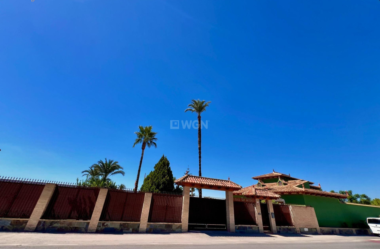 Odsprzedaż - Villa - Almoradí - Comunidad Valenciana