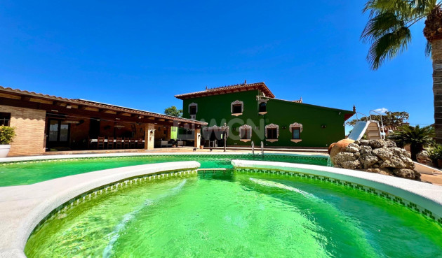 Odsprzedaż - Villa - Almoradí - Comunidad Valenciana