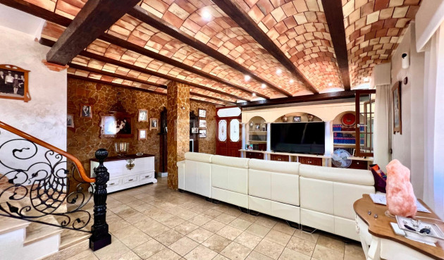 Odsprzedaż - Villa - Almoradí - Comunidad Valenciana