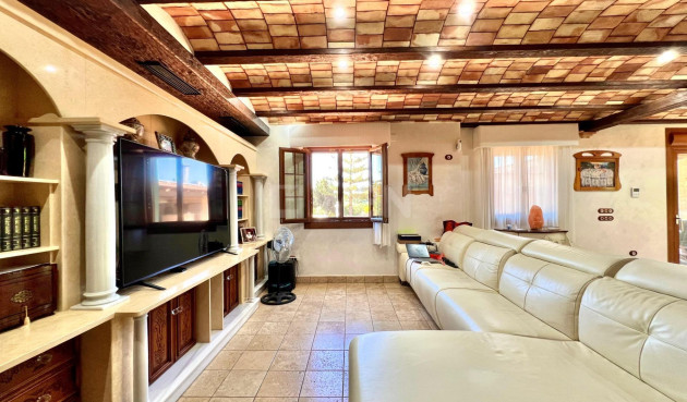 Odsprzedaż - Villa - Almoradí - Comunidad Valenciana