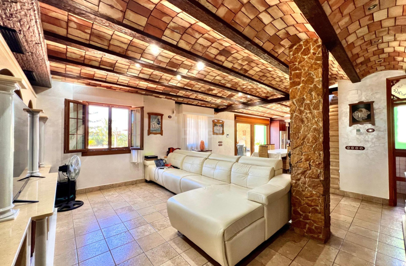 Odsprzedaż - Villa - Almoradí - Comunidad Valenciana