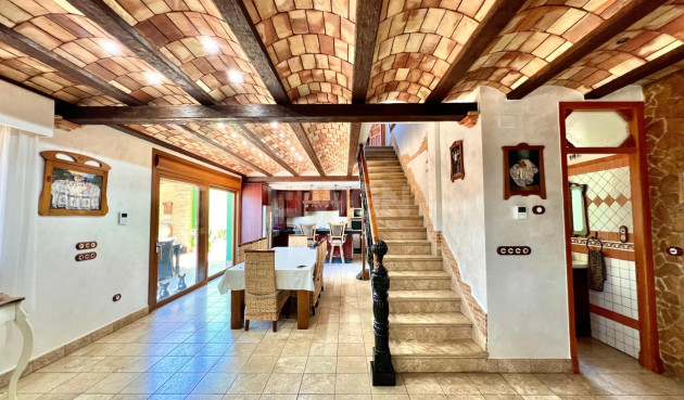 Odsprzedaż - Villa - Almoradí - Comunidad Valenciana