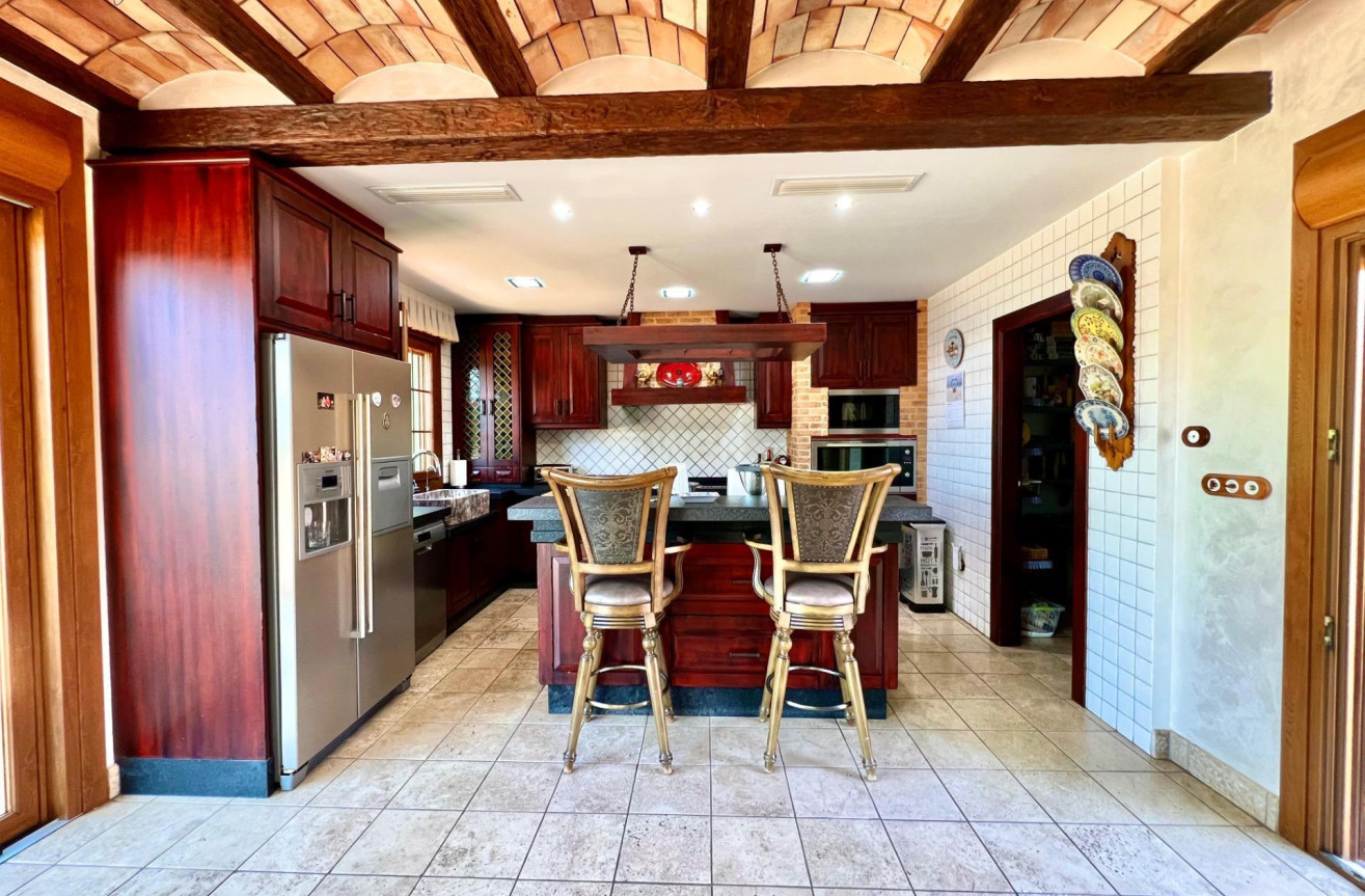 Odsprzedaż - Villa - Almoradí - Comunidad Valenciana