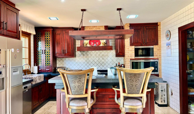 Odsprzedaż - Villa - Almoradí - Comunidad Valenciana