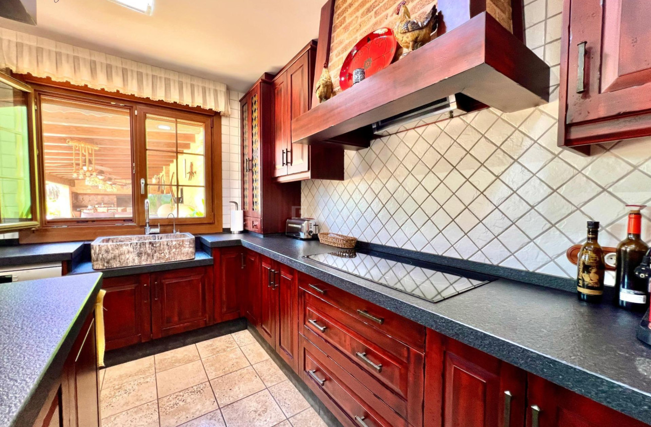 Odsprzedaż - Villa - Almoradí - Comunidad Valenciana