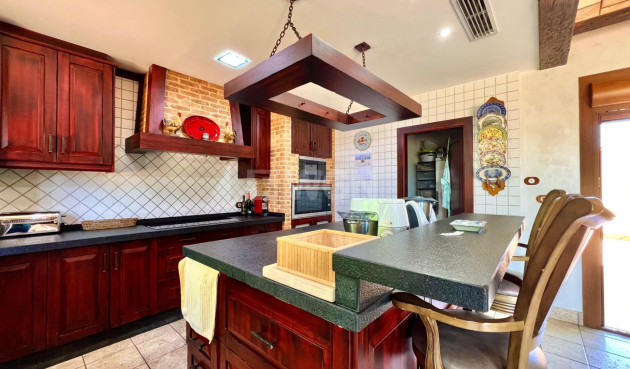 Odsprzedaż - Villa - Almoradí - Comunidad Valenciana