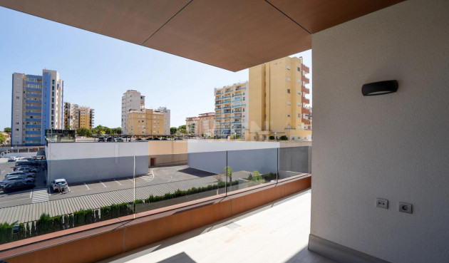 Reventa - Apartamento / piso - Guardamar del Segura - Puerto Deportivo