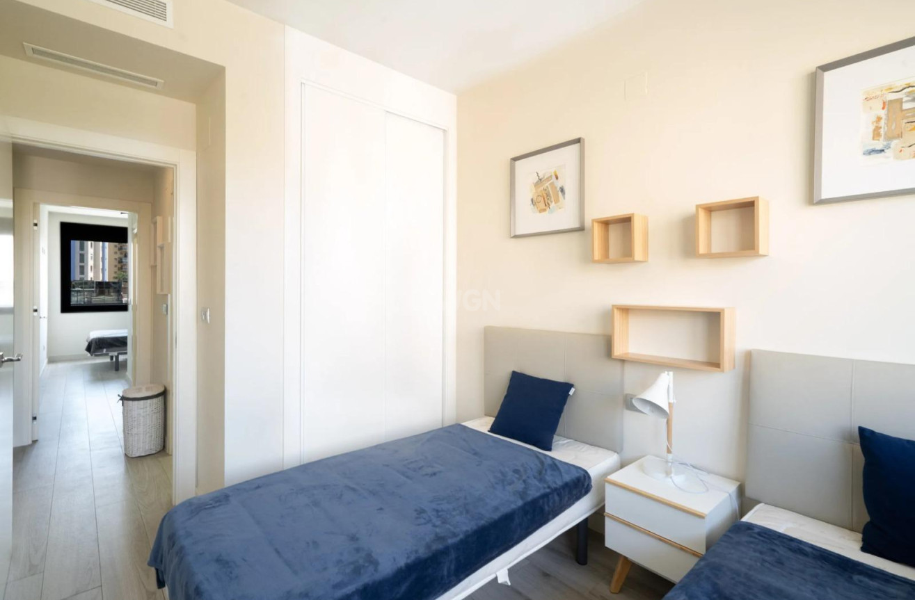 Reventa - Apartamento / piso - Guardamar del Segura - Puerto Deportivo