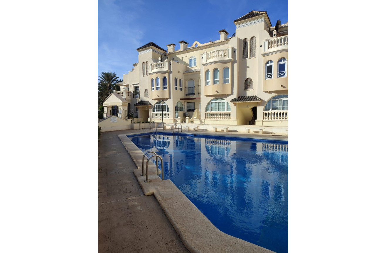 Reventa - Apartamento / piso - Torrevieja - Los Frutales