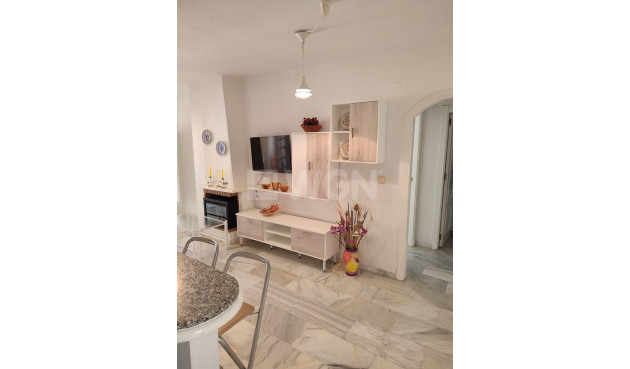 Reventa - Apartamento / piso - Torrevieja - Los Frutales