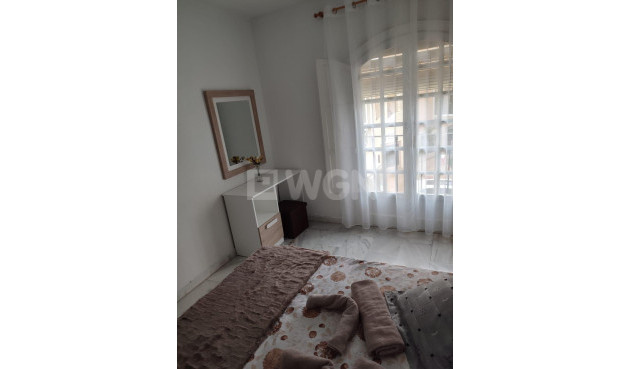 Reventa - Apartamento / piso - Torrevieja - Los Frutales