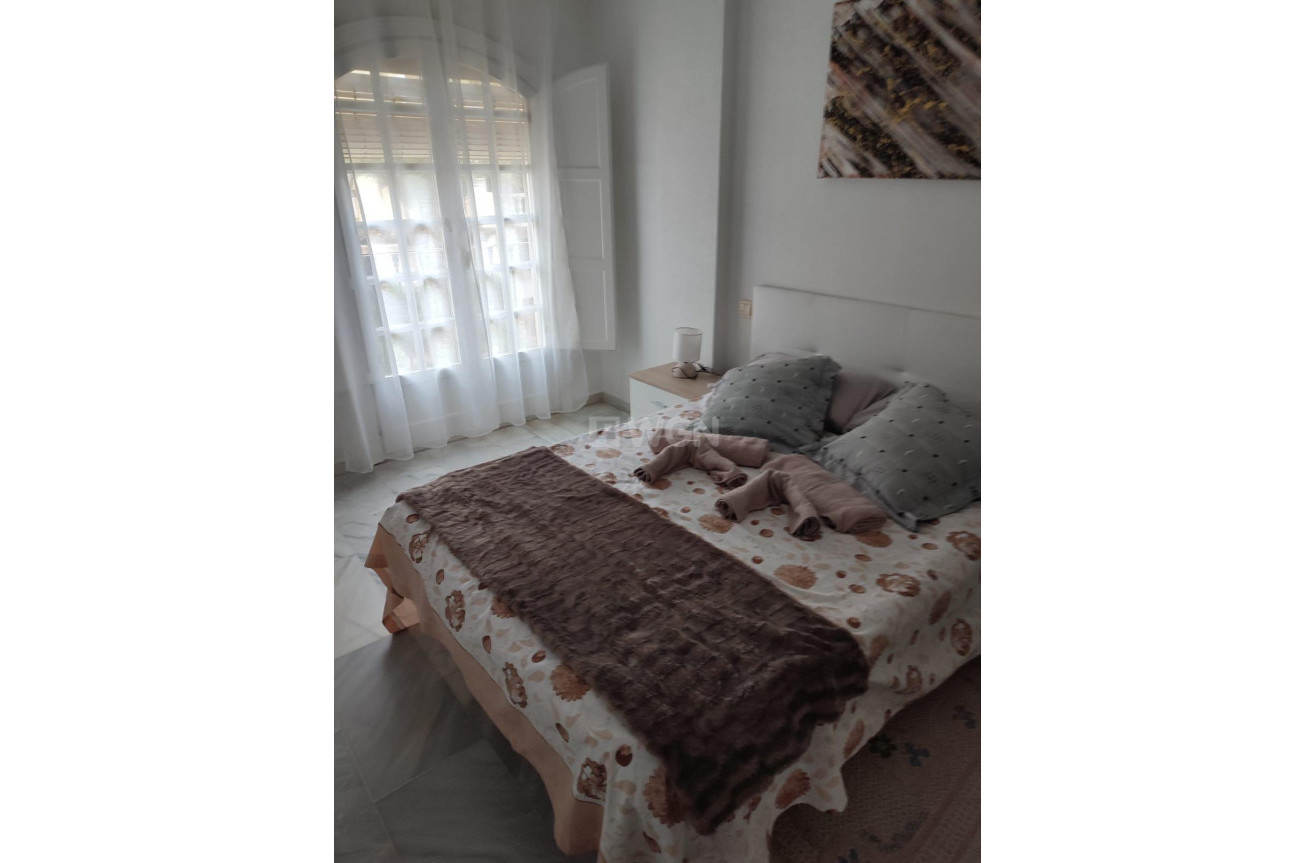 Reventa - Apartamento / piso - Torrevieja - Los Frutales