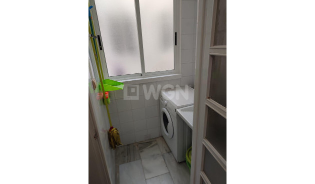 Reventa - Apartamento / piso - Torrevieja - Los Frutales