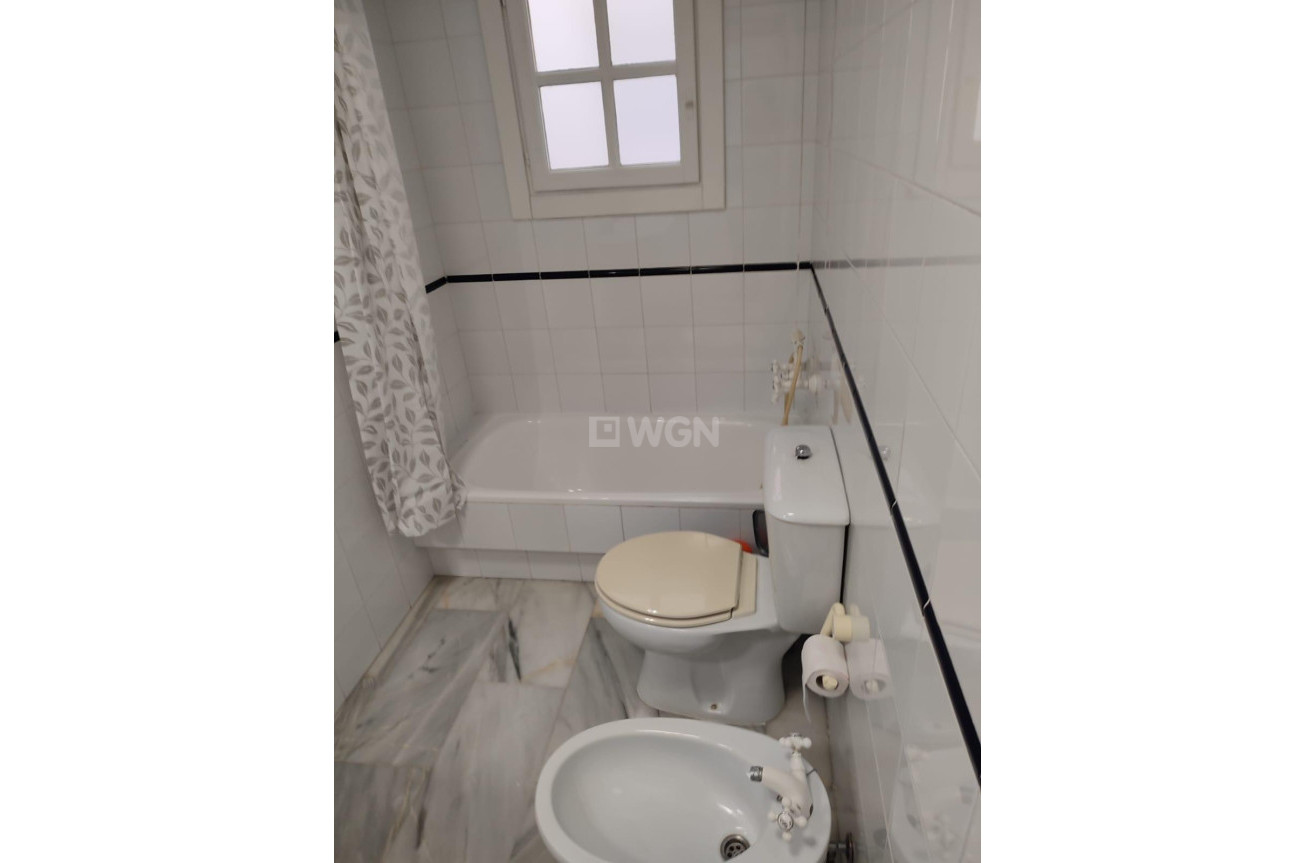 Reventa - Apartamento / piso - Torrevieja - Los Frutales