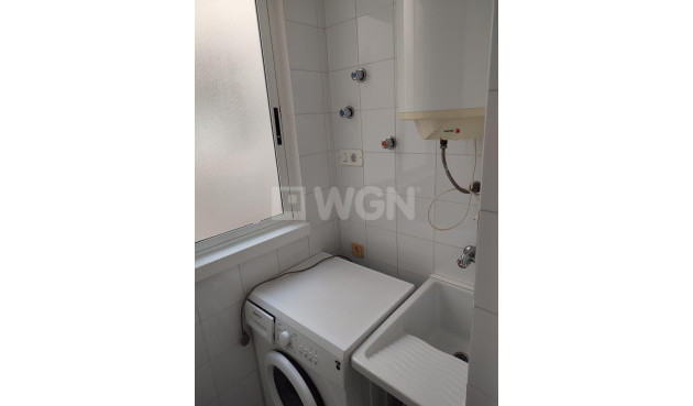 Reventa - Apartamento / piso - Torrevieja - Los Frutales