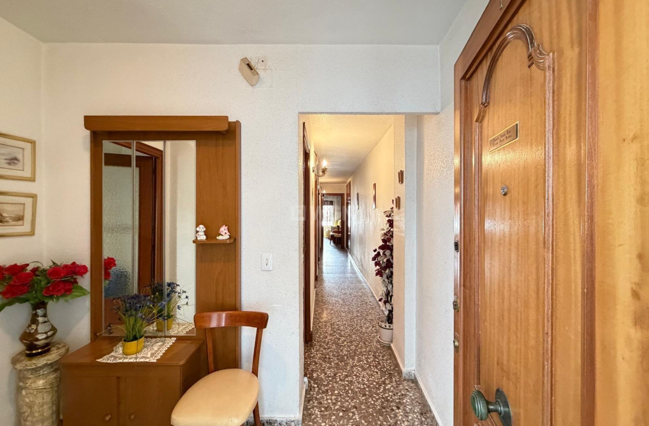 Reventa - Apartamento / piso - Torrevieja - Las Piscinas Naturales