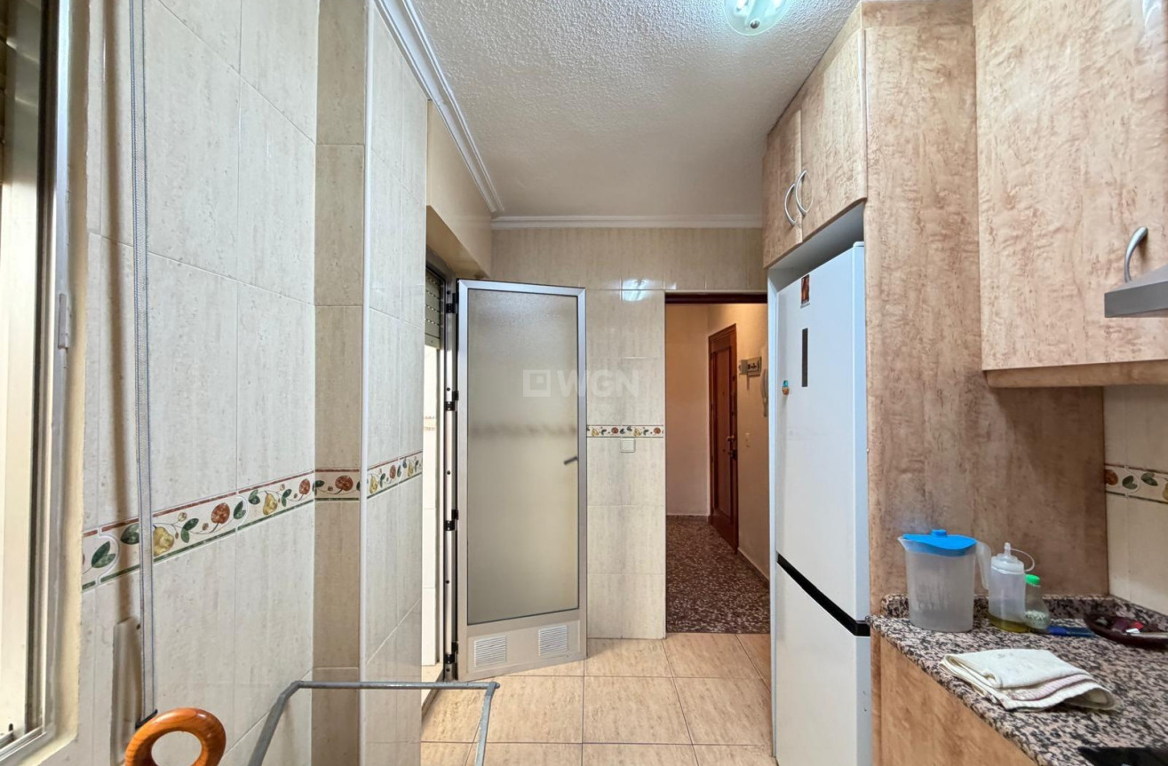 Reventa - Apartamento / piso - Torrevieja - Las Piscinas Naturales