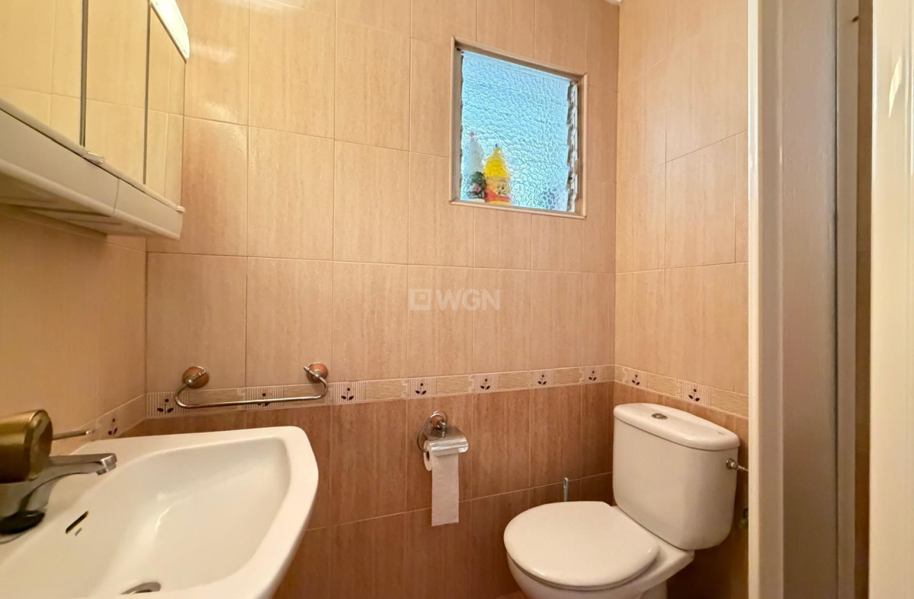 Reventa - Apartamento / piso - Torrevieja - Las Piscinas Naturales