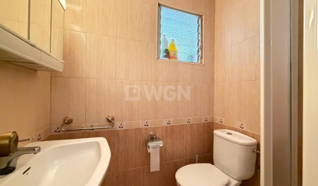 Reventa - Apartamento / piso - Torrevieja - Las Piscinas Naturales
