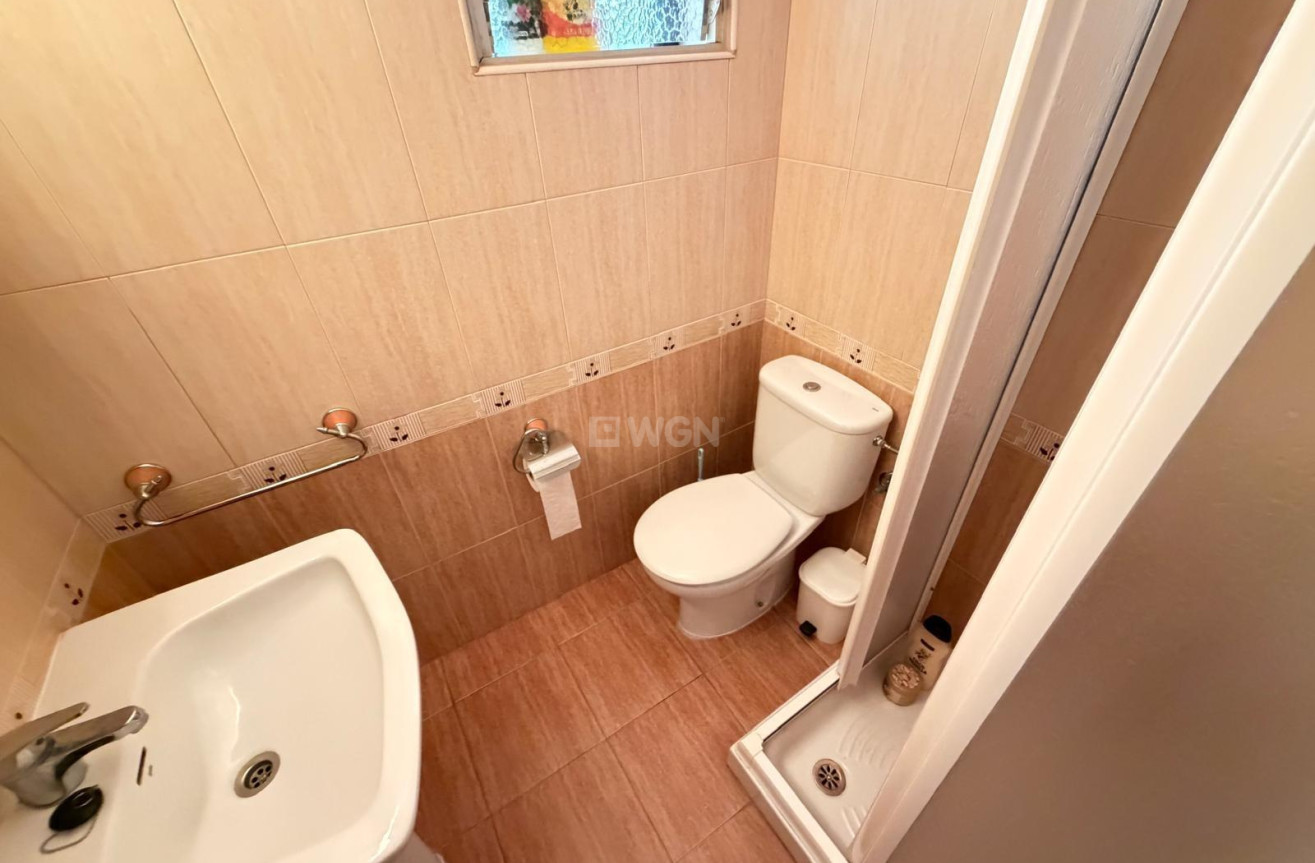 Reventa - Apartamento / piso - Torrevieja - Las Piscinas Naturales