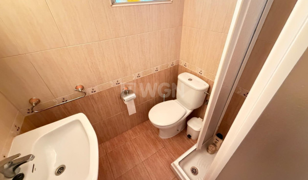 Reventa - Apartamento / piso - Torrevieja - Las Piscinas Naturales