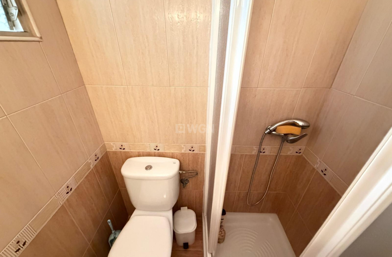 Reventa - Apartamento / piso - Torrevieja - Las Piscinas Naturales