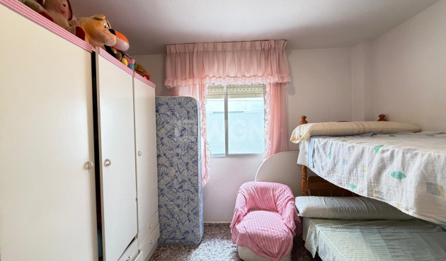 Reventa - Apartamento / piso - Torrevieja - Las Piscinas Naturales