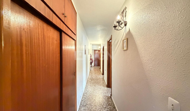 Reventa - Apartamento / piso - Torrevieja - Las Piscinas Naturales