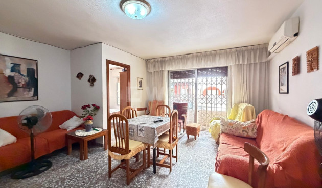 Reventa - Apartamento / piso - Torrevieja - Las Piscinas Naturales